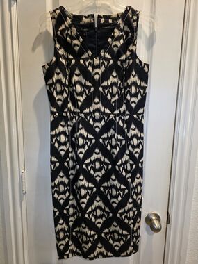 NWOT Talbots Black and White Sleeveless Sheath Dress Sz 2.